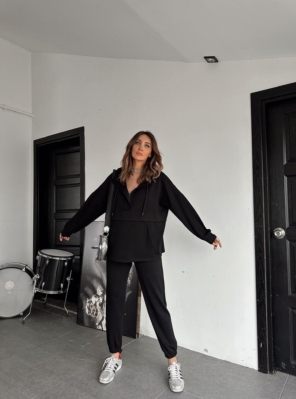 Siyah Kapşonlu Modal Spor Takım