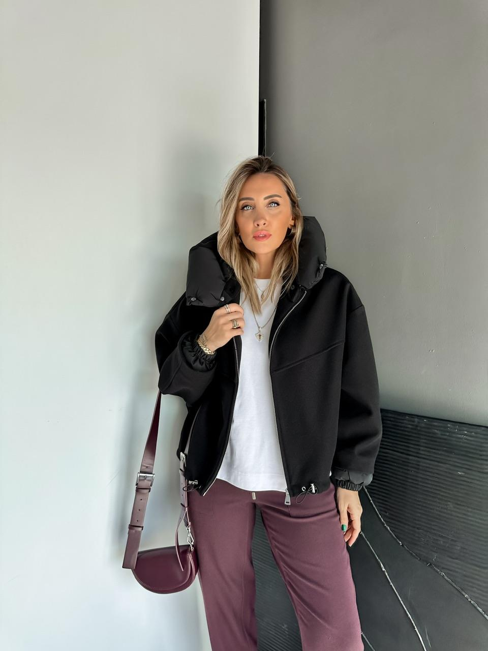 Siyah Kapşonlu Yarasa Kol Premium Mont