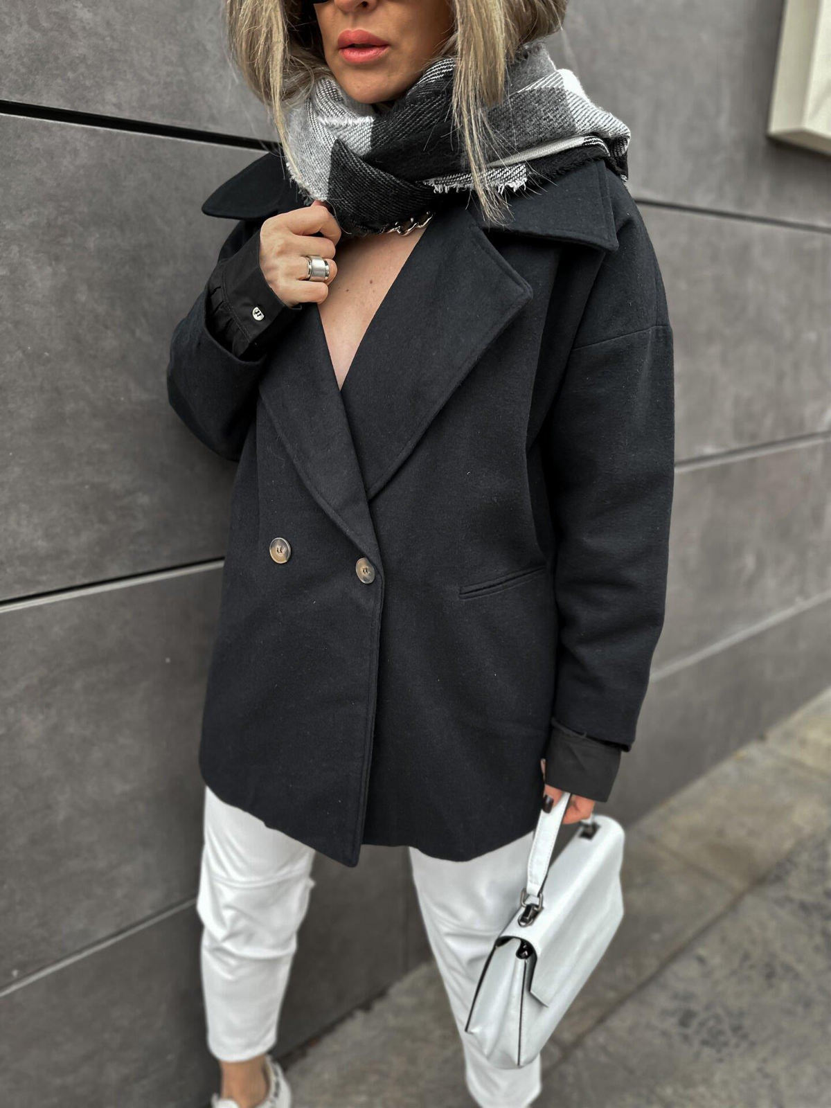 Siyah Kaşe Oversize Kaban