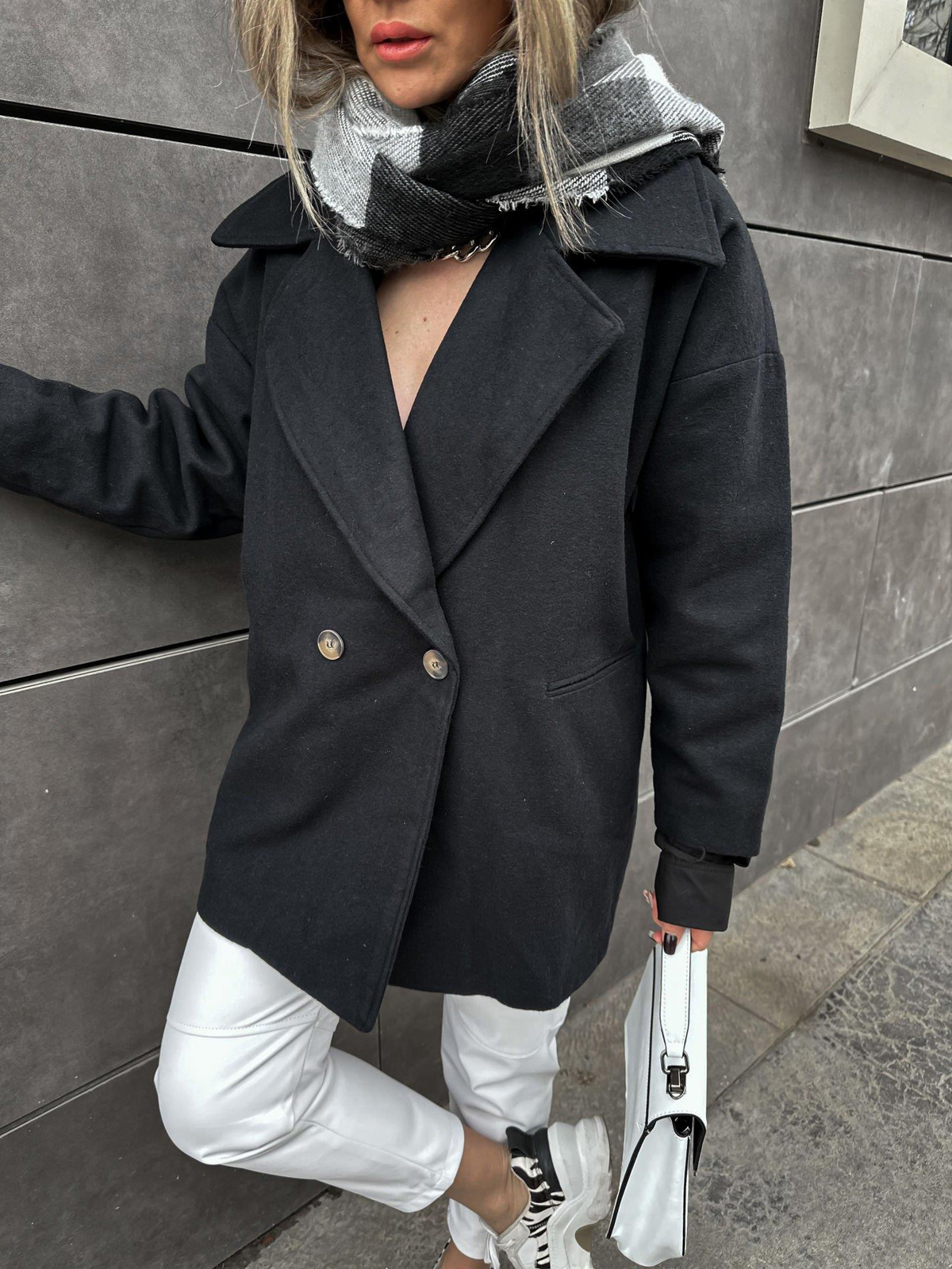 Siyah Kaşe Oversize Kaban