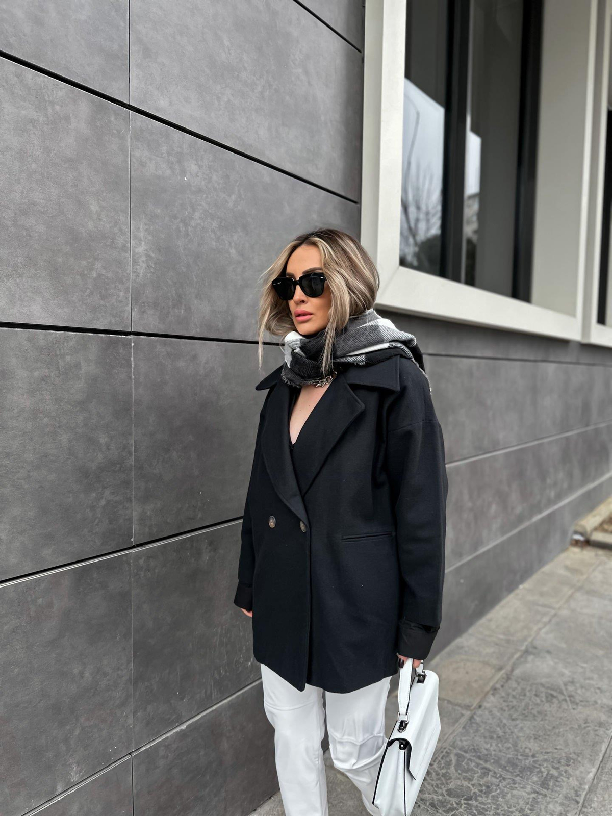 Siyah Kaşe Oversize Kaban