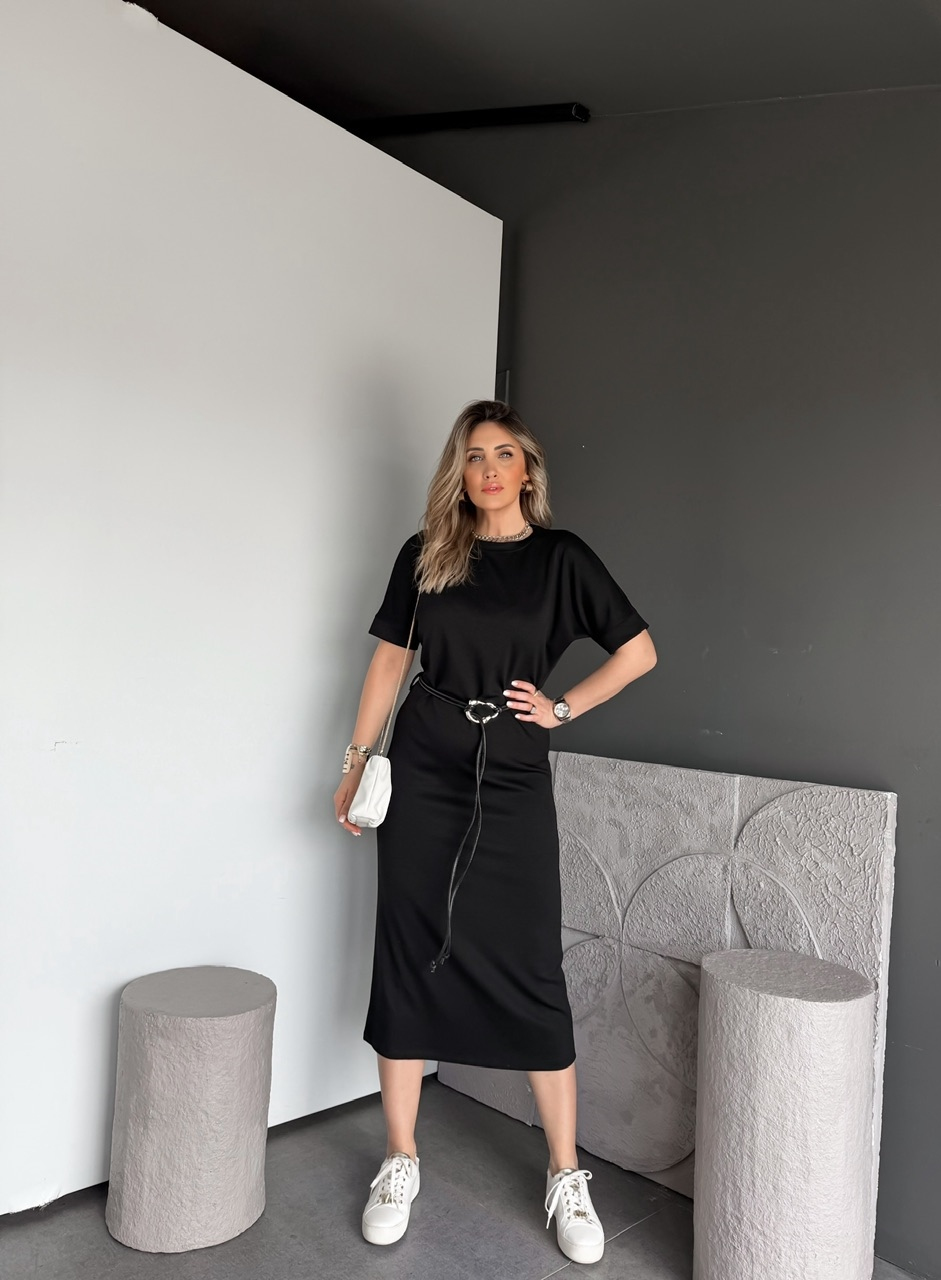 Siyah Kemer Aksesuarlı Modal Elbise