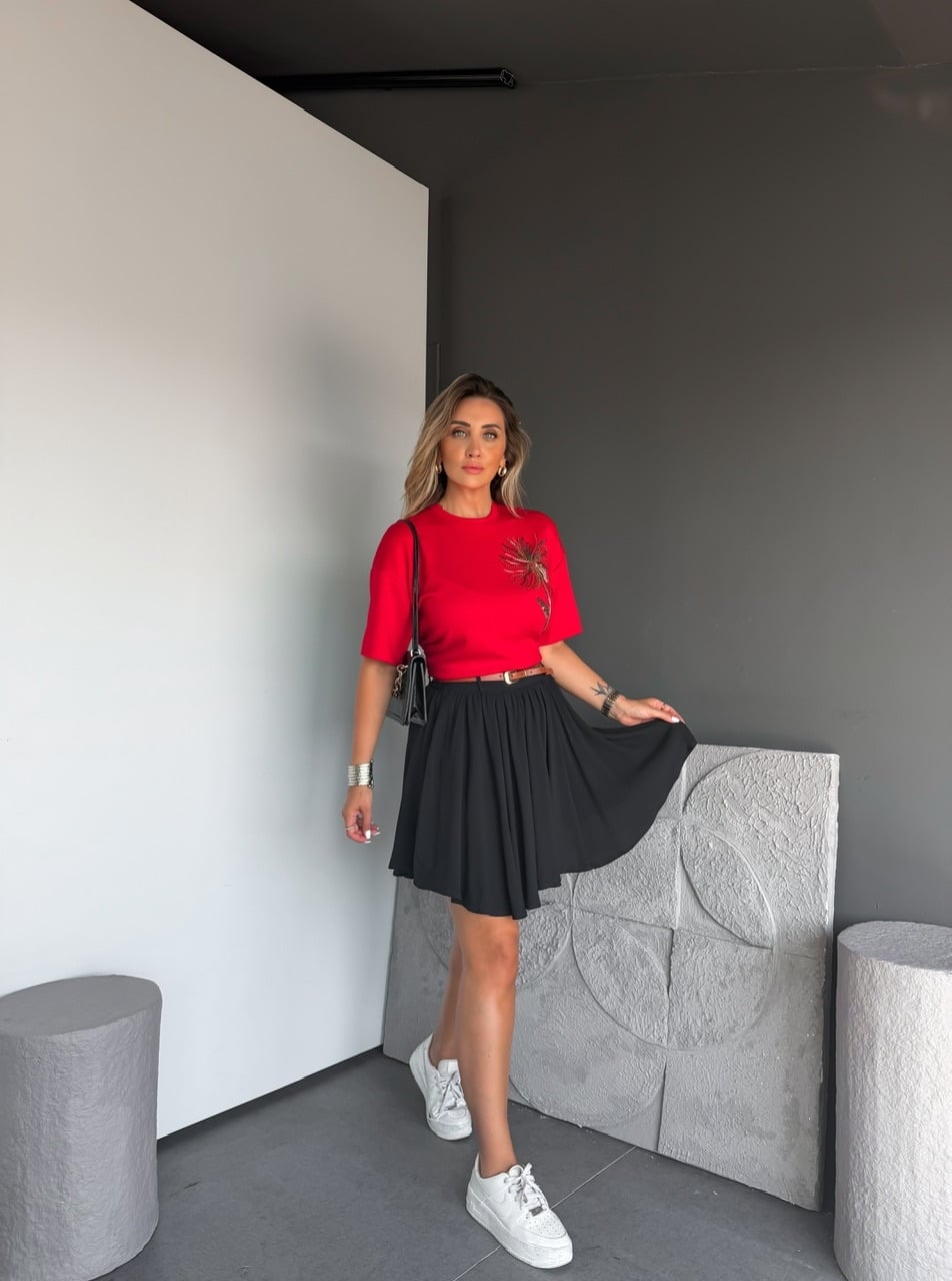 Siyah Kemerli Beli Lastikli Şort Etek
