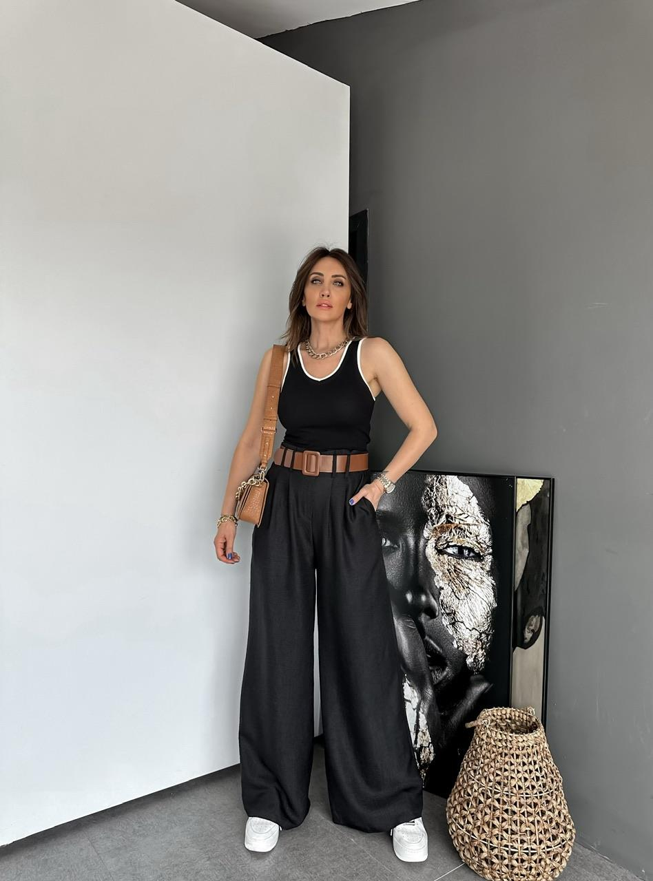 Siyah Kemerli Bol Pantolon