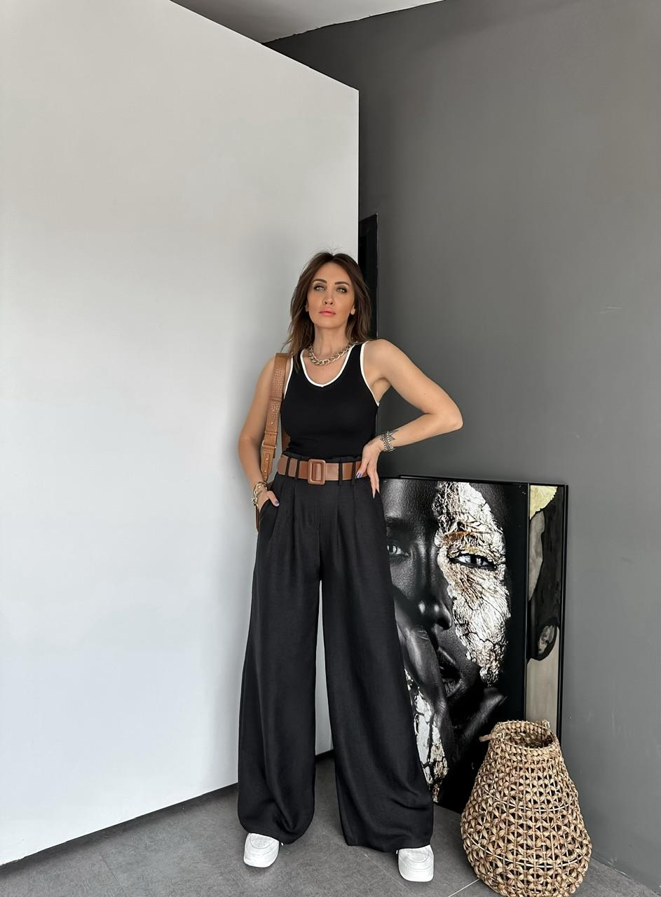 Siyah Kemerli Bol Pantolon