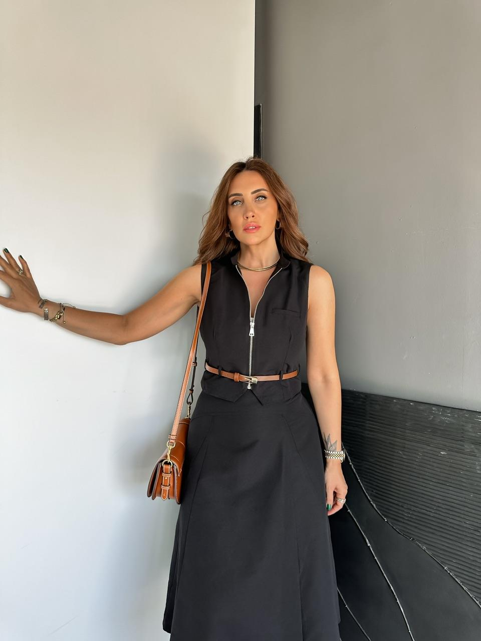 Siyah Kemerli Etek Yelek Takım
