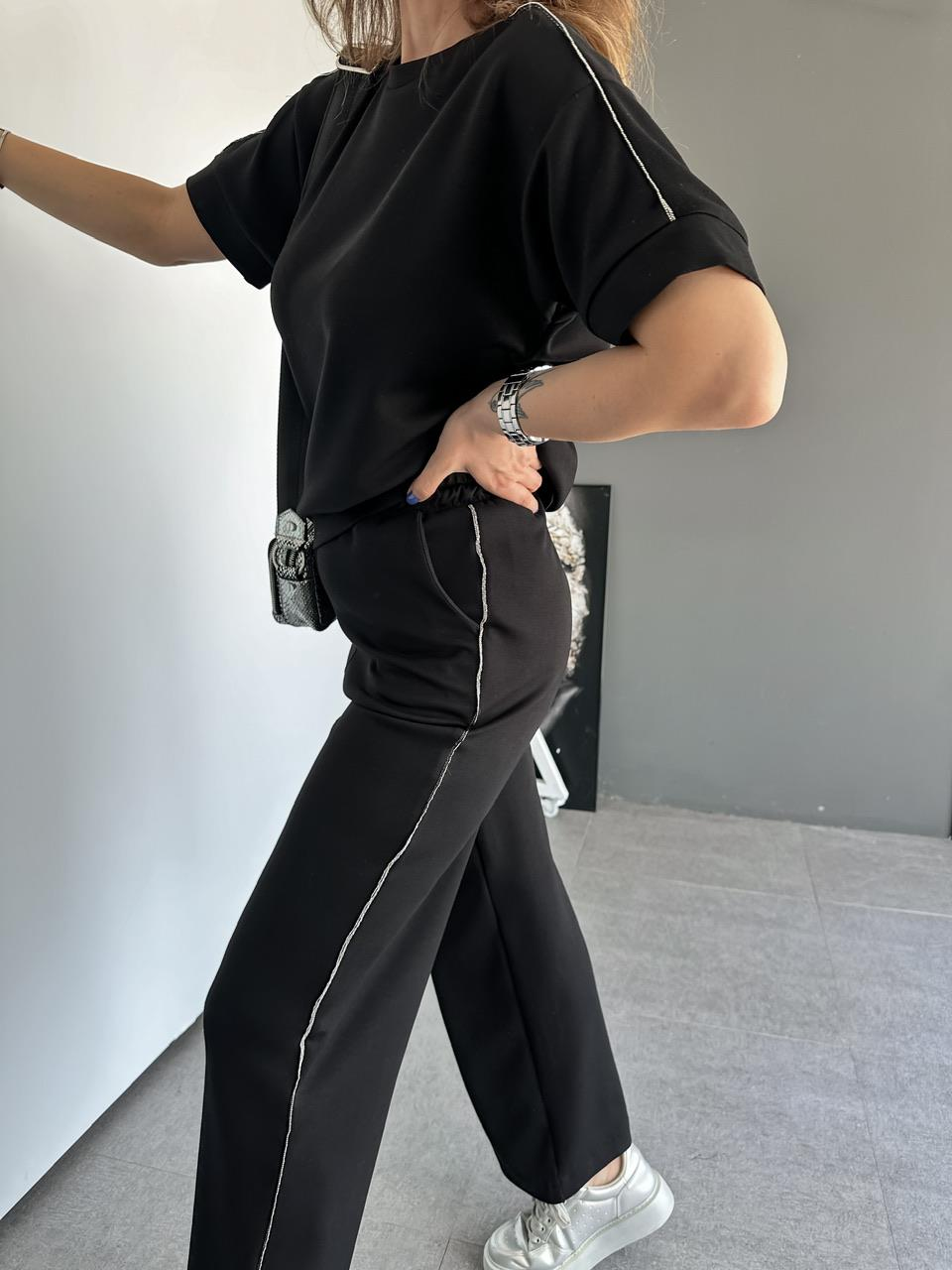 Siyah Kenarı Zincirli Premium Takım