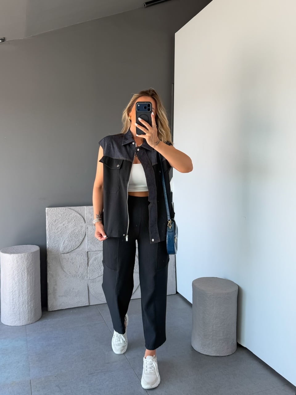 Siyah Kot Mix Yelekli Takım