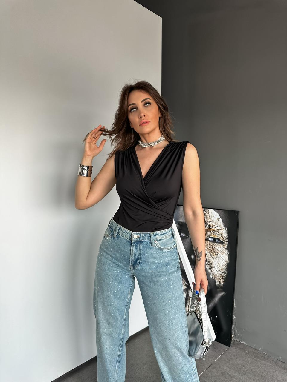Siyah Kruvaze Likralı Bodysuit