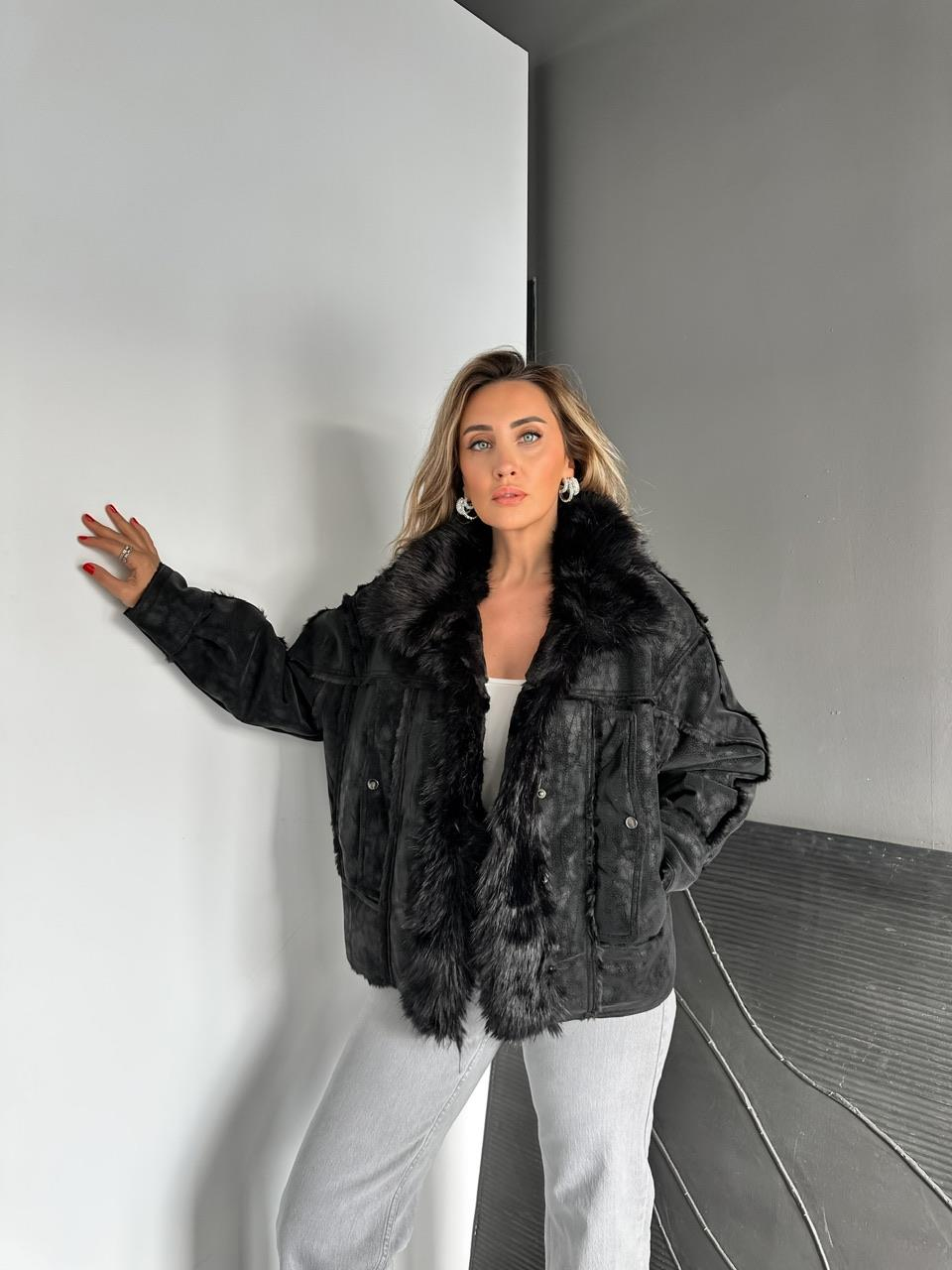 Siyah Kürklü Premium Nubuk Kaban