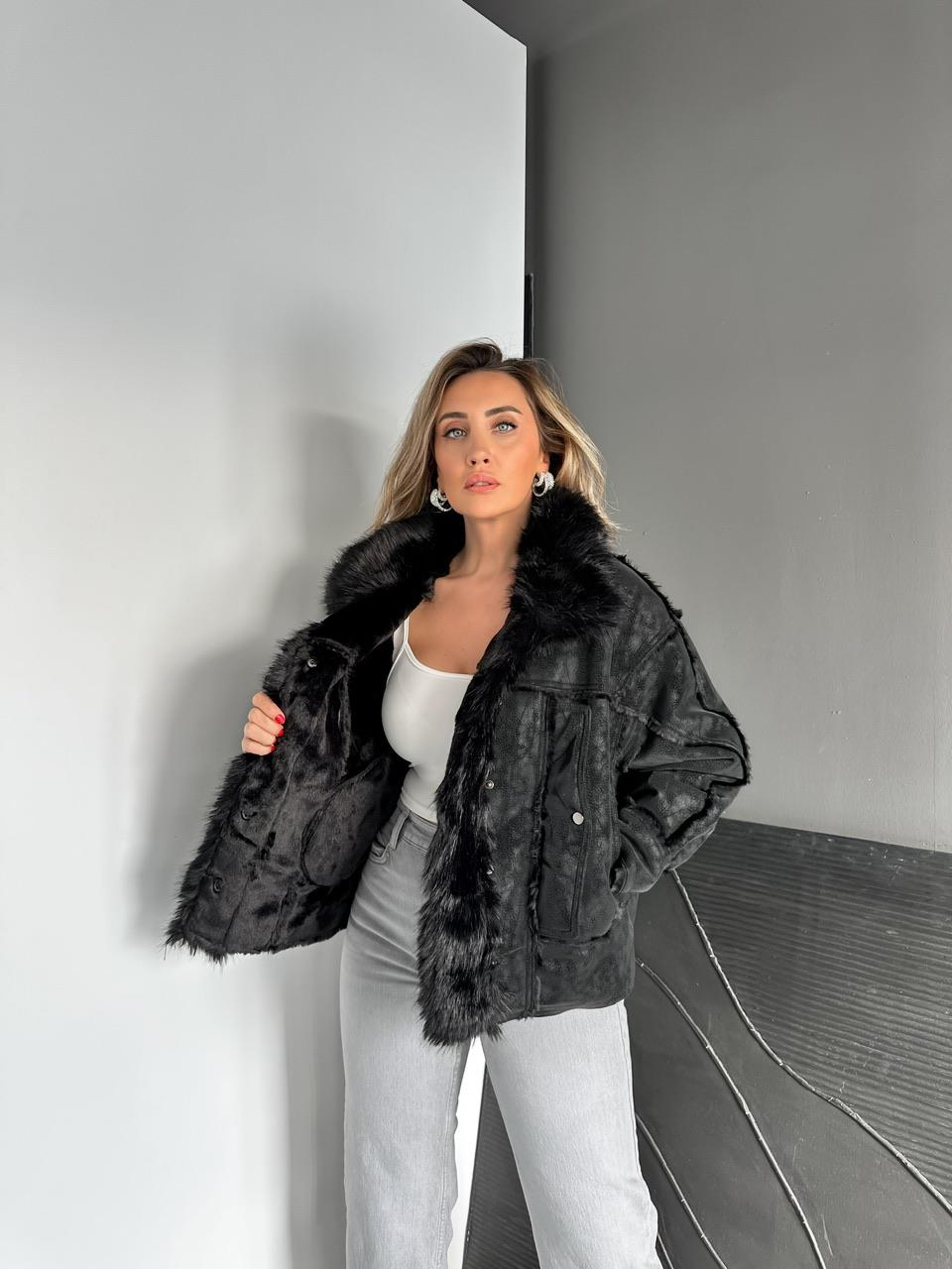 Siyah Kürklü Premium Nubuk Kaban