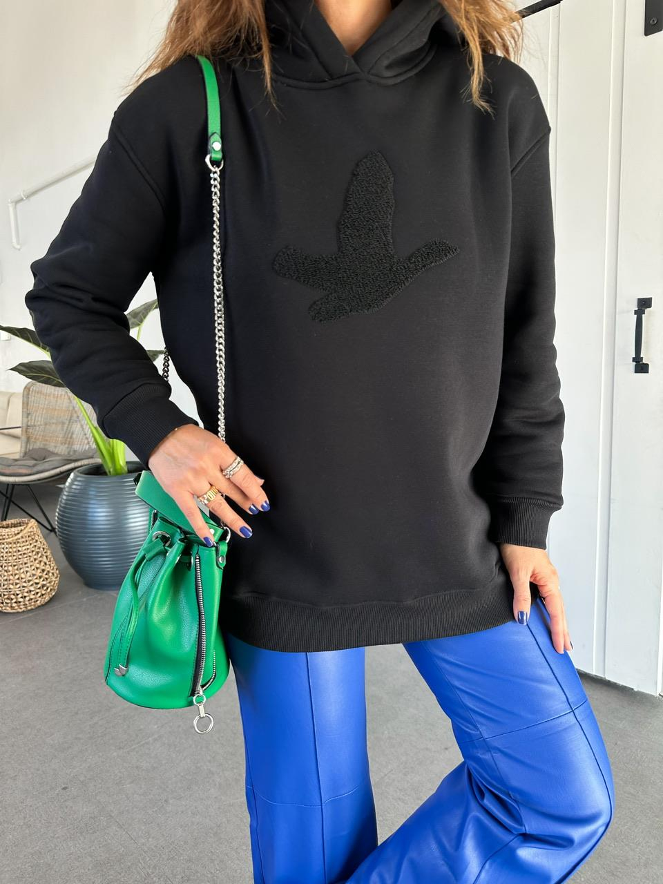 Siyah Kuş Figürlü Kapşonlu Sweatshirt