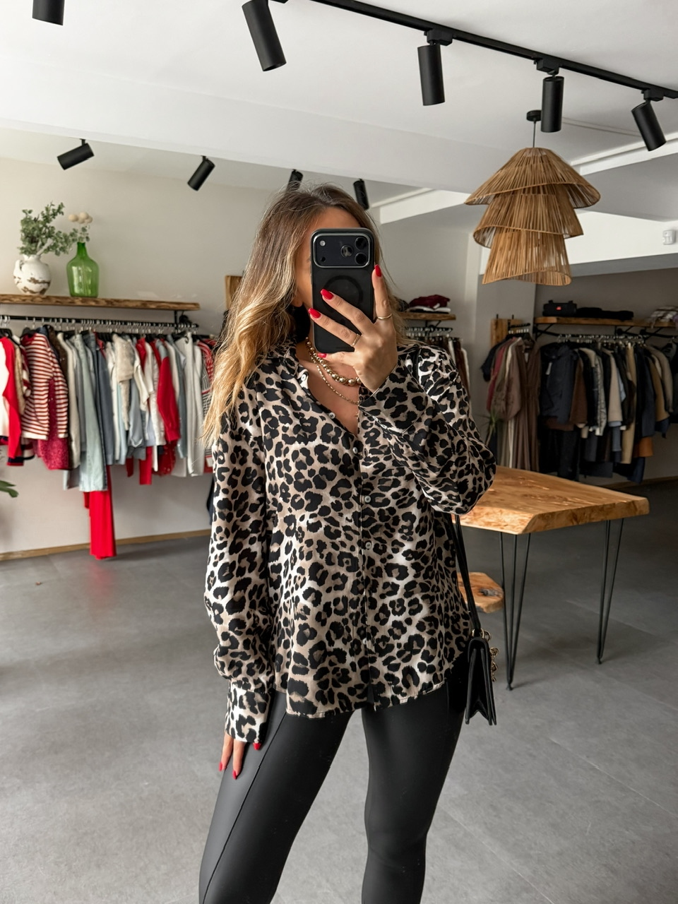 Siyah Leopar Desenli Cotton Gömlek