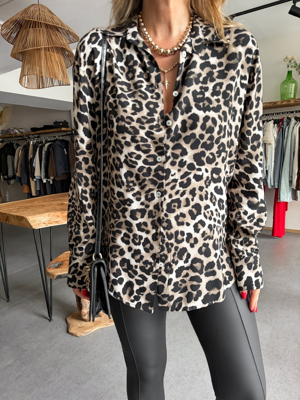 Siyah Leopar Desenli Cotton Gömlek