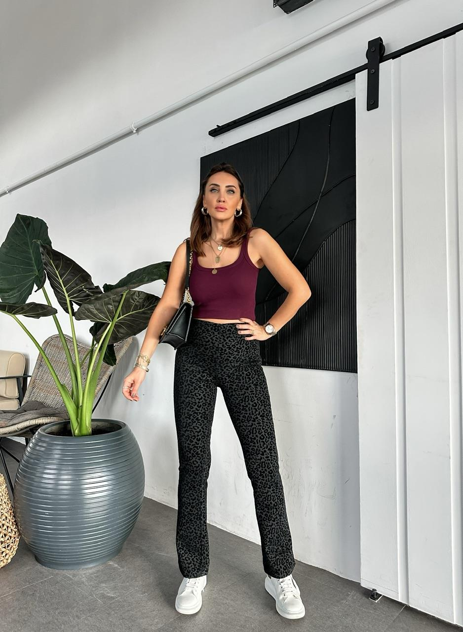 Siyah Leopar Dokulu Likralı Pantolon
