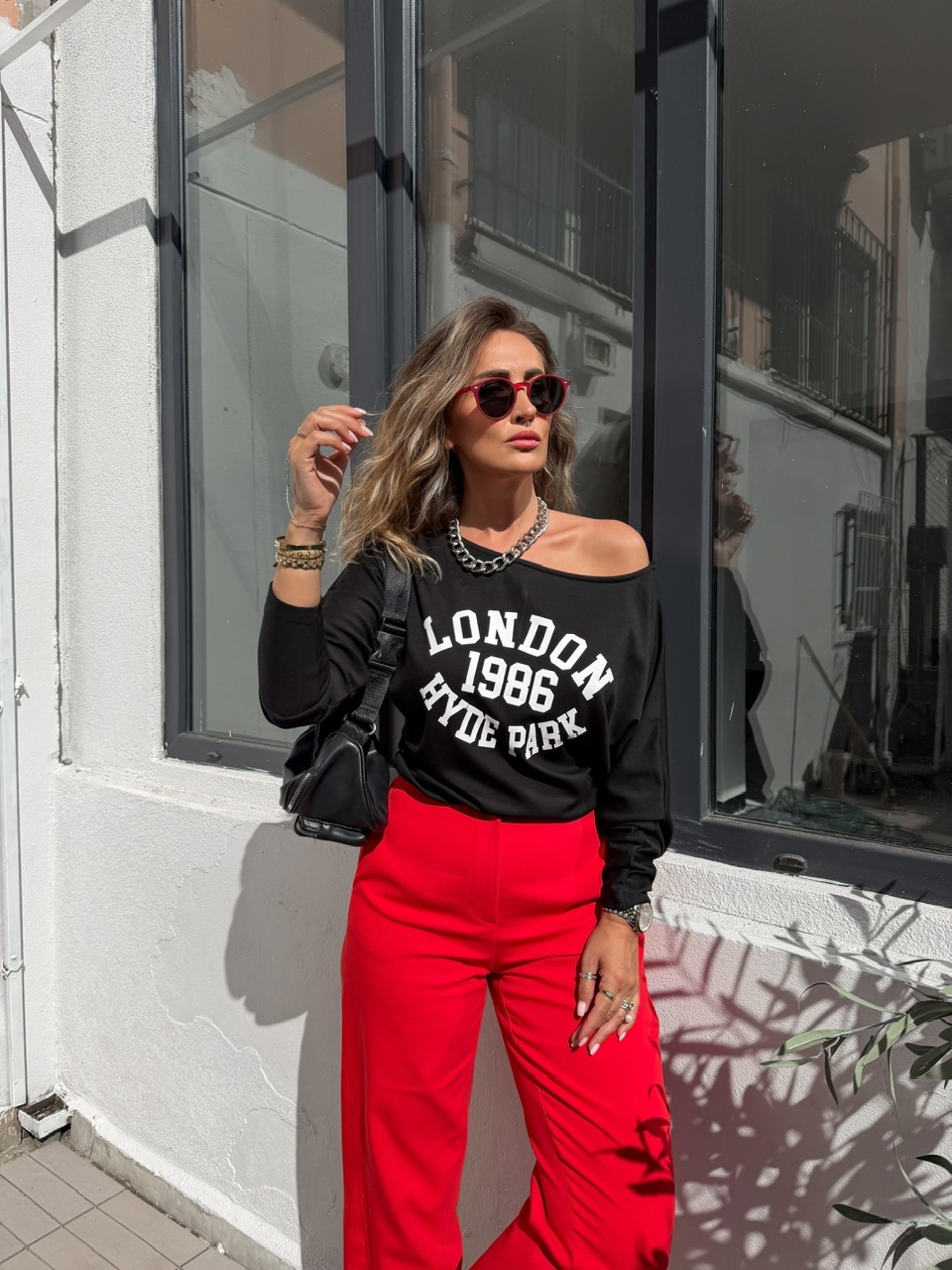 Siyah London Tek Omuz Tshirt