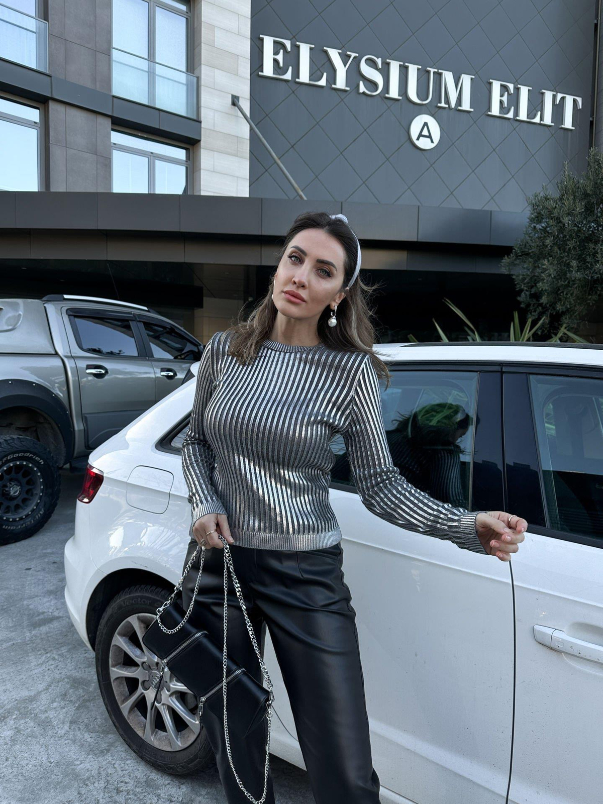 Siyah Metalik File Kazak