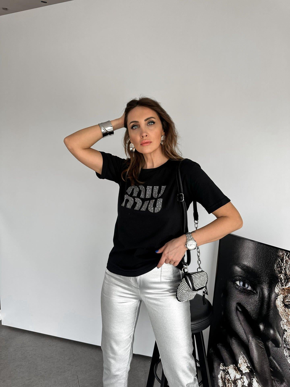 Siyah Miu Taş Baskılı Tshirt