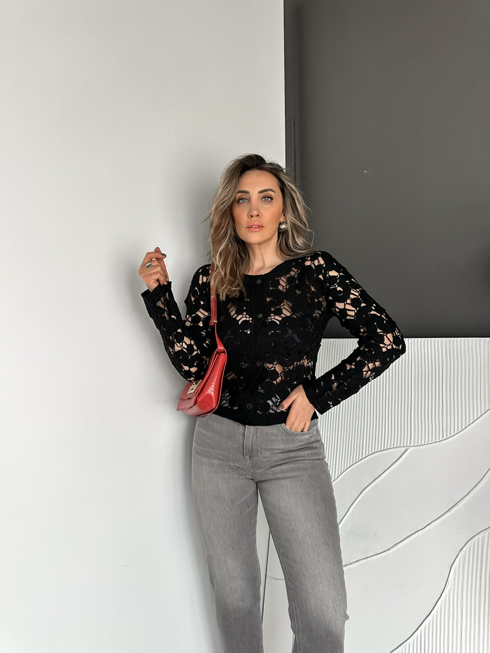 Siyah Motifli Düğmeli Merserize Hırka