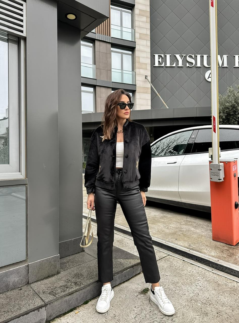 Siyah Mumlu Likralı Pantolon