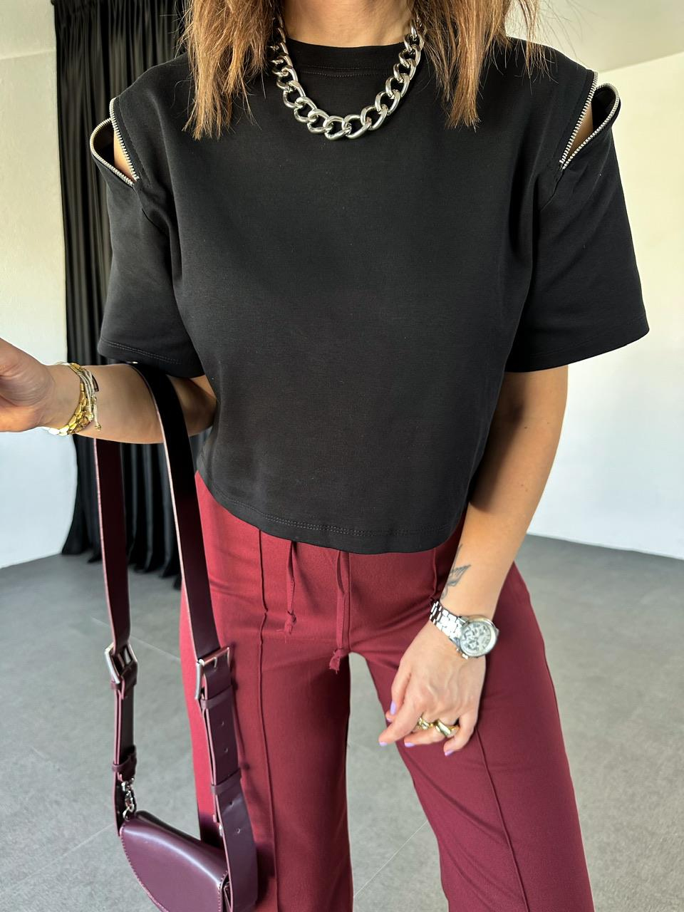 Siyah Omuzları Fermuarlı Cotton Tshirt