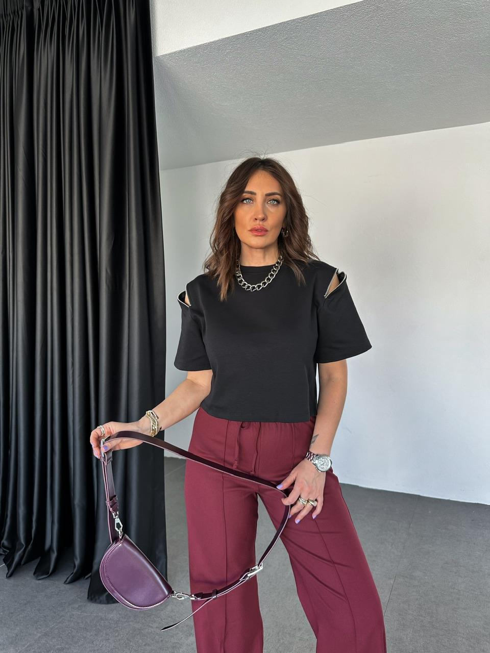 Siyah Omuzları Fermuarlı Cotton Tshirt