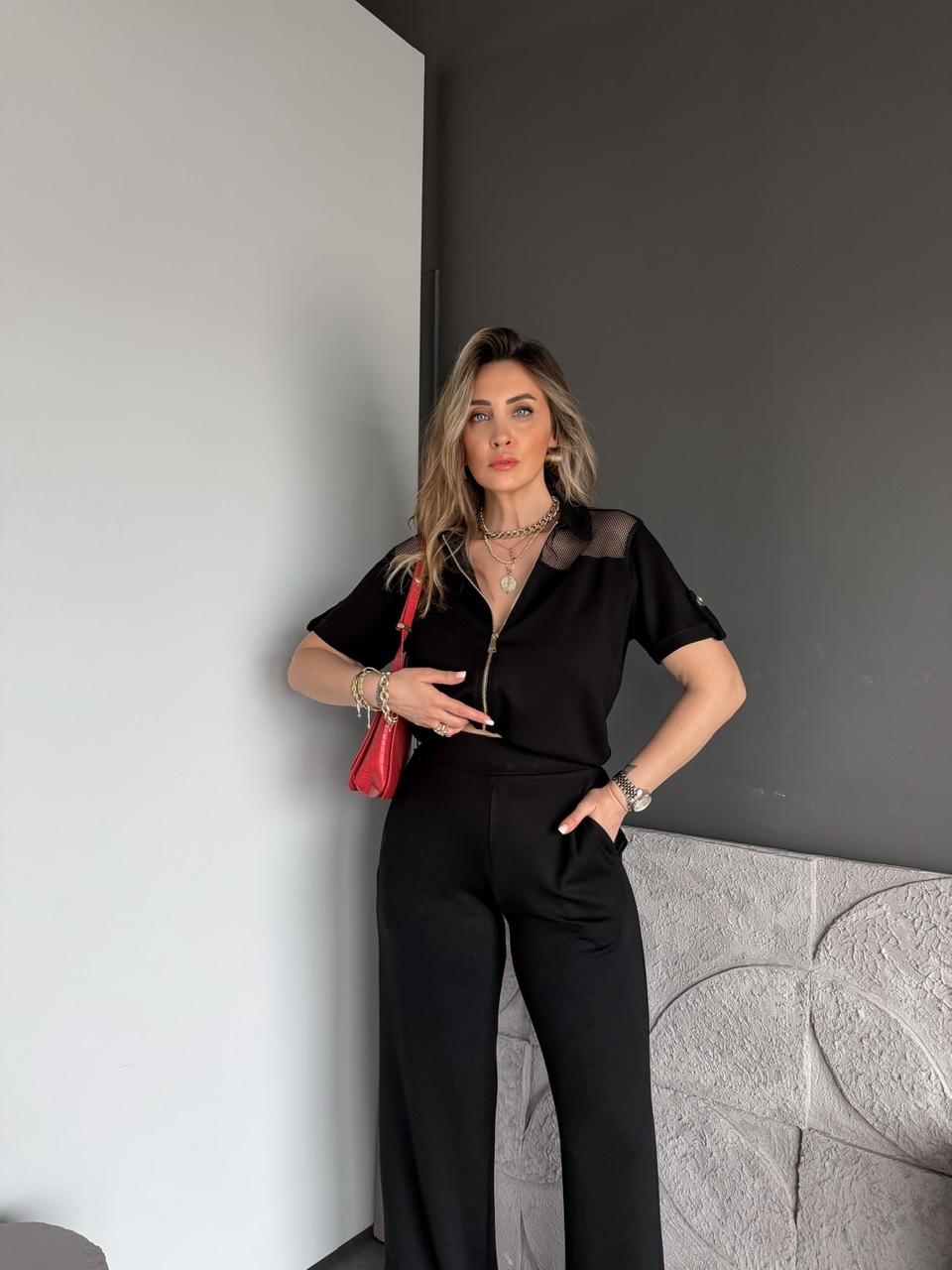 Siyah Omuzları Fileli Modal Takım