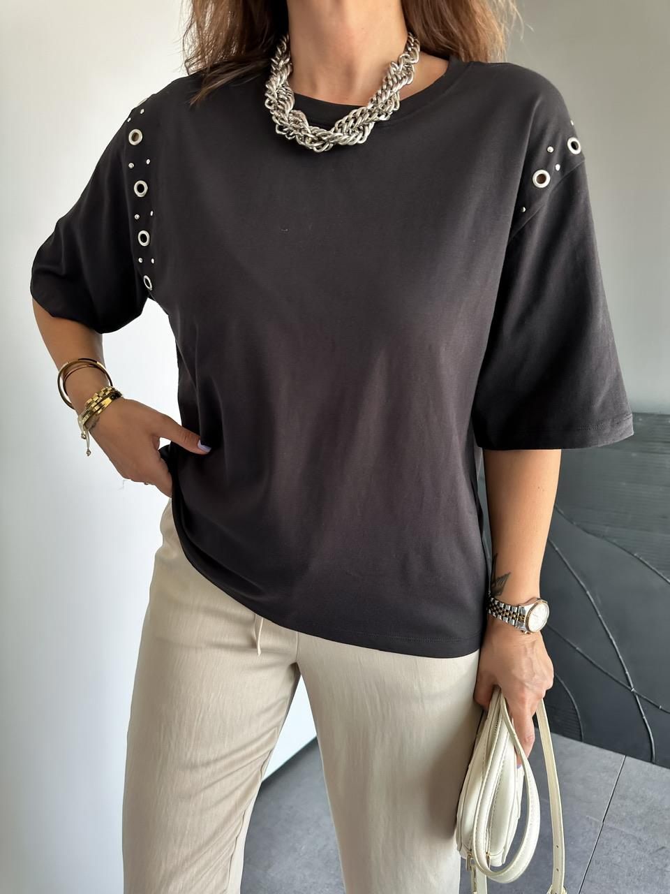 Siyah Omuzları Kuş Gözü Tshirt