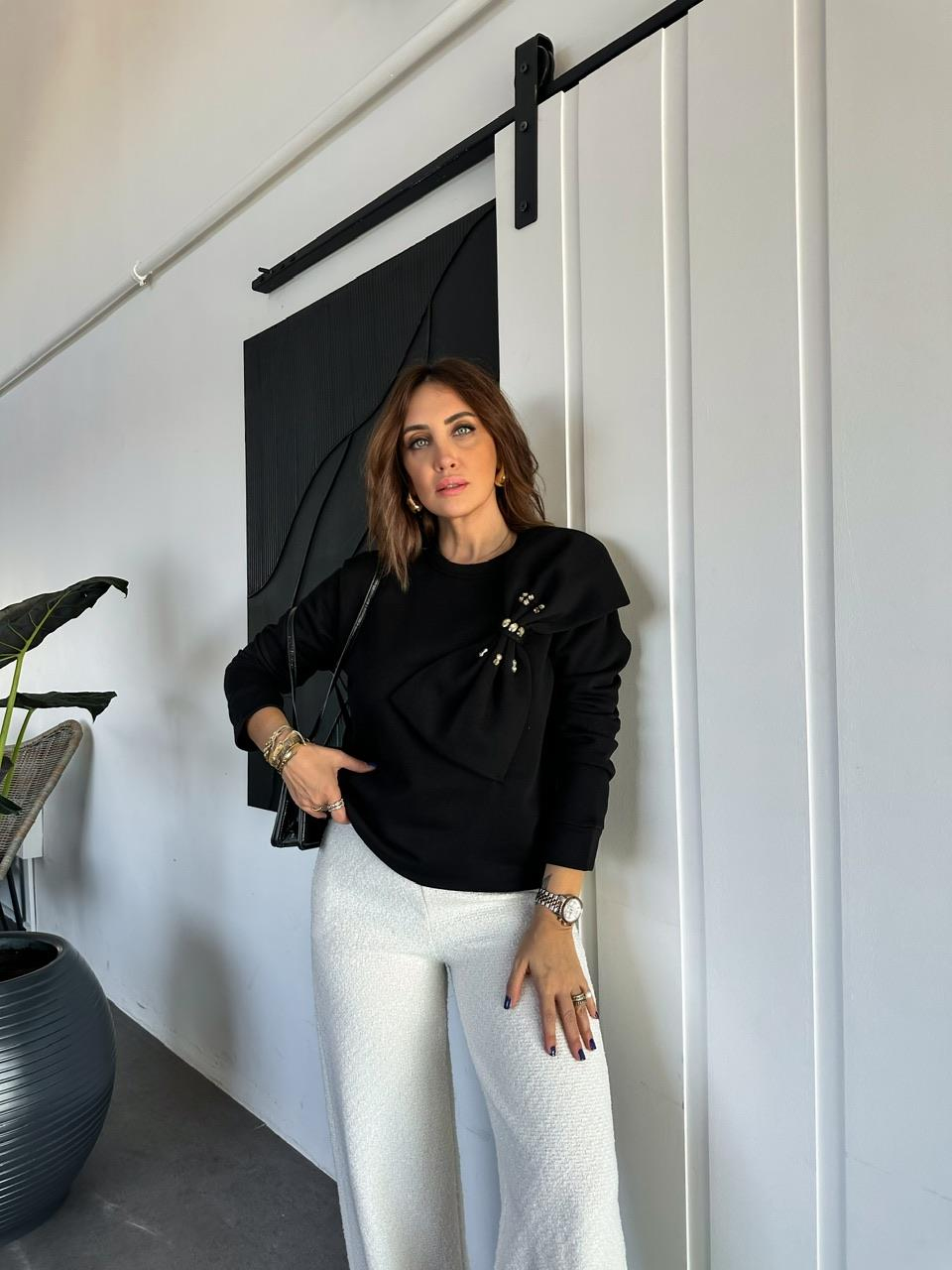 Siyah Papyon Aksesuarlı Sweatshirt
