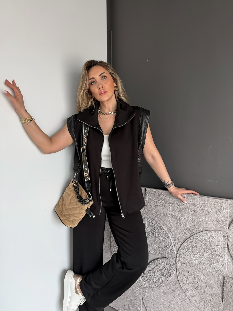 Siyah Paraşüt Mix Yelekli Modal Takım