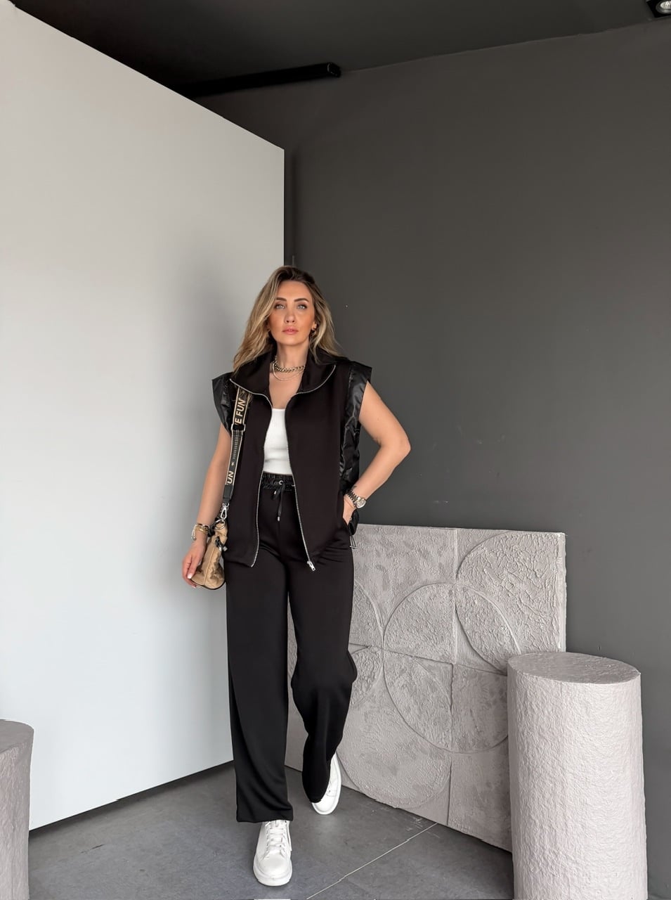 Siyah Paraşüt Mix Yelekli Modal Takım