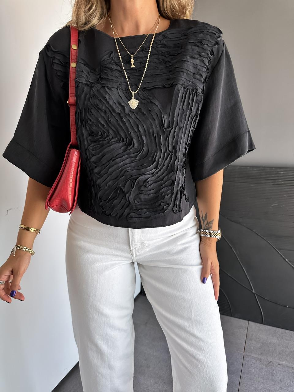 Siyah Parça Dikişli Tasarım Soft Bluz