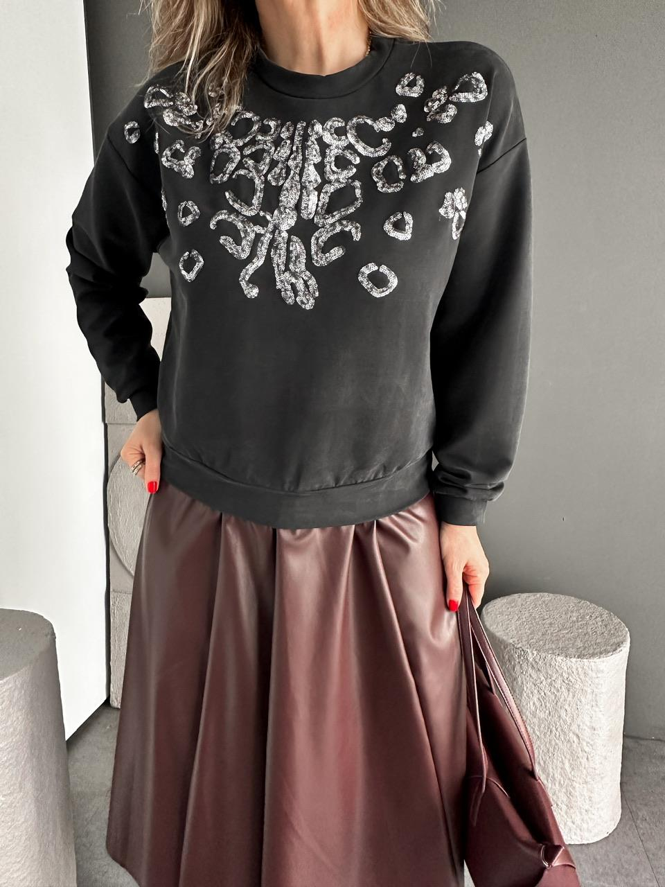Siyah Payet İşlemeli Modal Sweatshirt