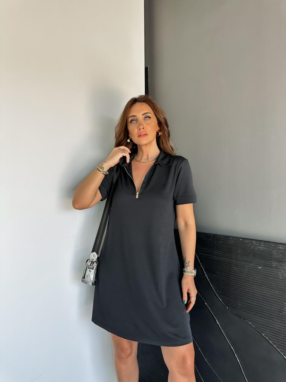Siyah Polo Yaka Marka Model Elbise