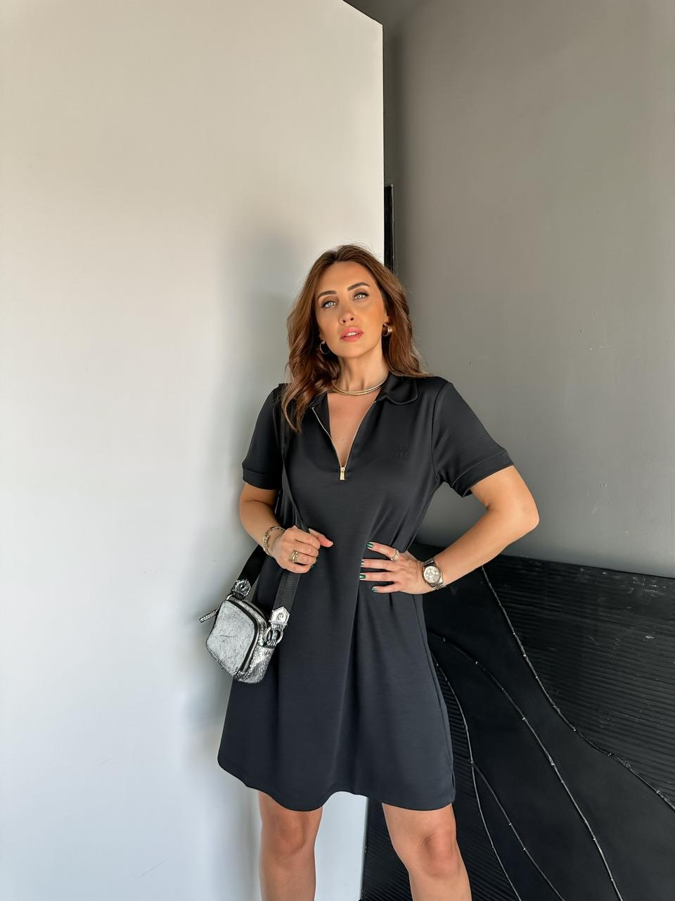 Siyah Polo Yaka Marka Model Elbise
