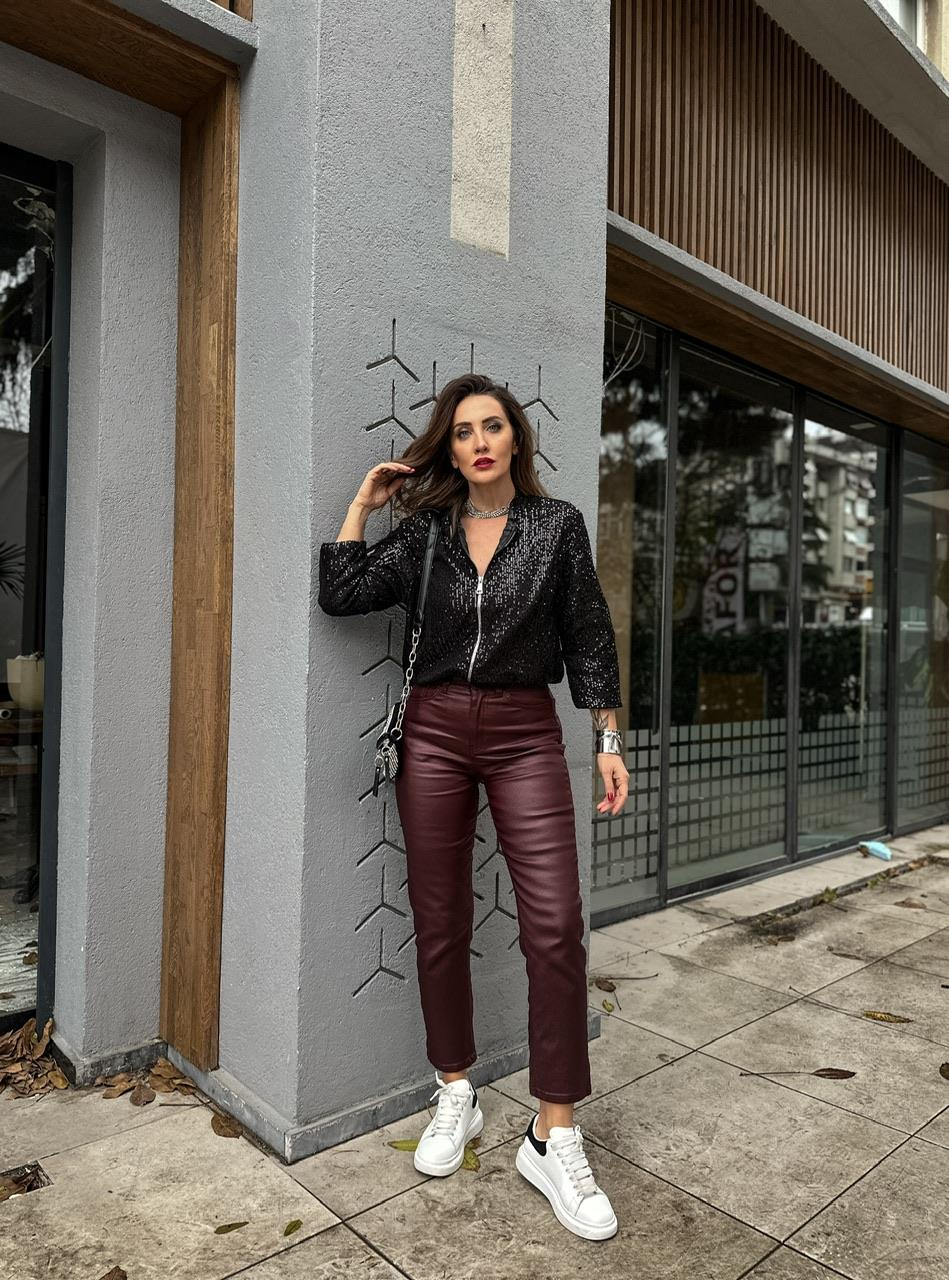 Siyah Pullu Bomber Ceket
