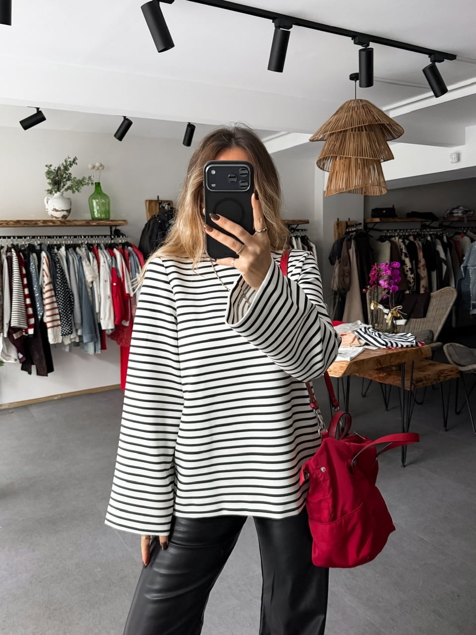 Siyah Scuba Çizgili Sweatshirt