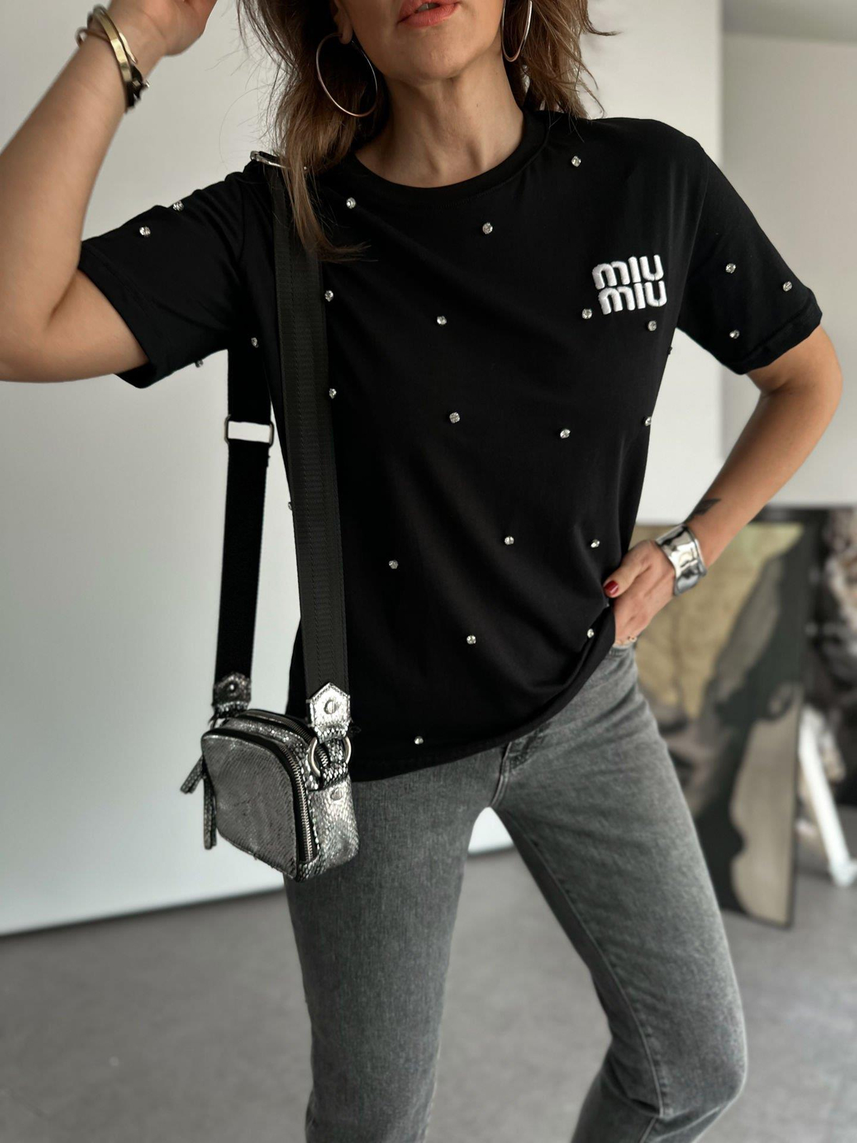 Siyah Serpme Taşlı Miu Tshirt