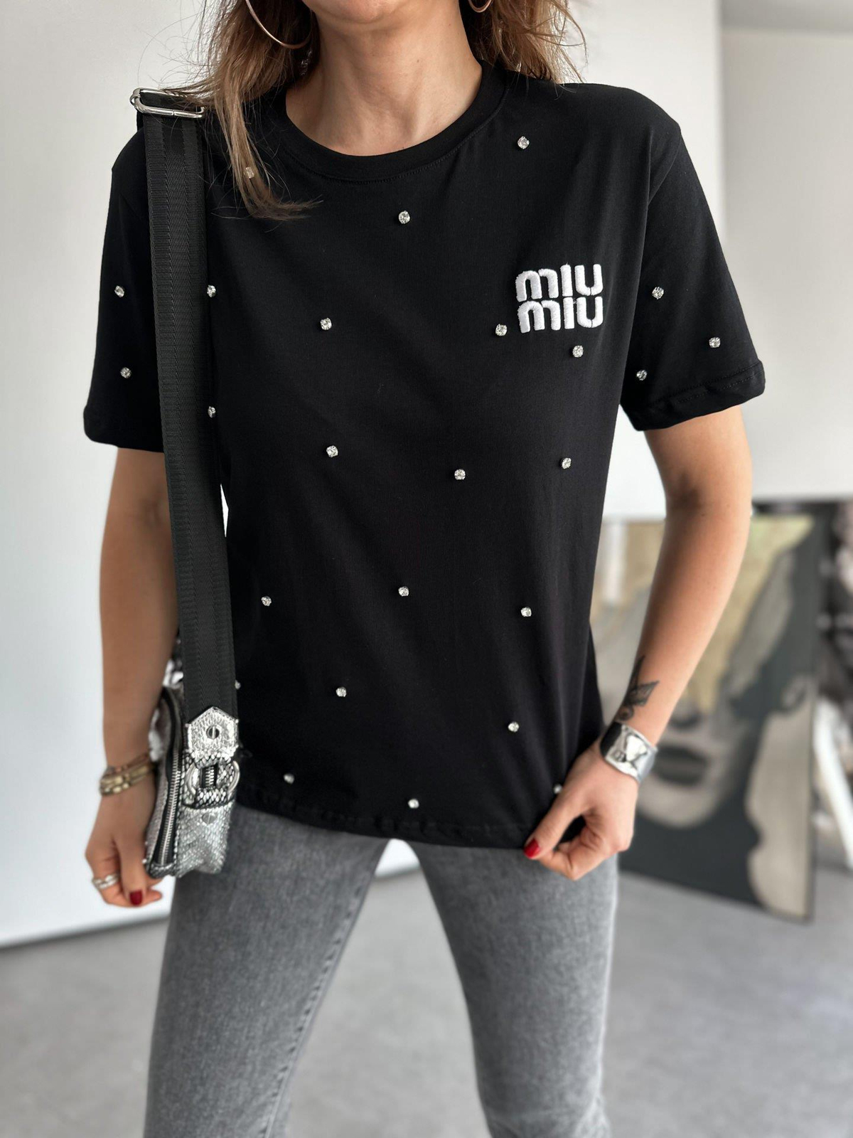 Siyah Serpme Taşlı Miu Tshirt