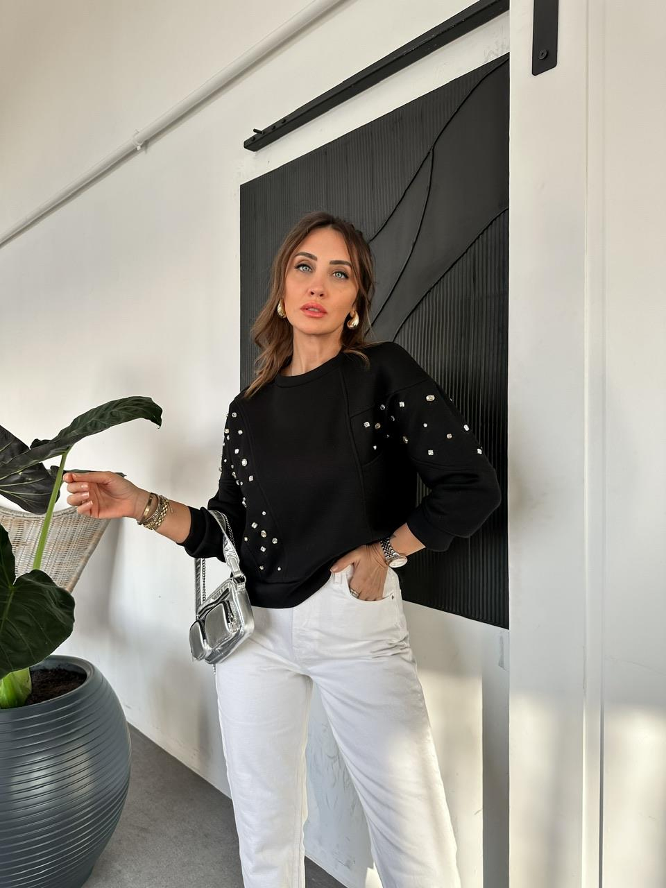 Siyah Serpme Taşlı Modal Sweatshirt