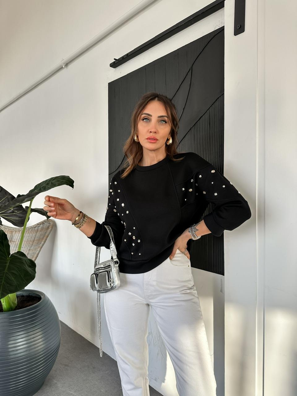 Siyah Serpme Taşlı Modal Sweatshirt