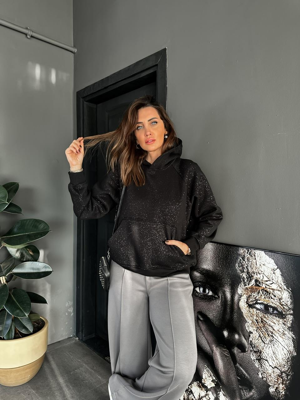 Siyah Simli Kapşonlu Sweatshirt
