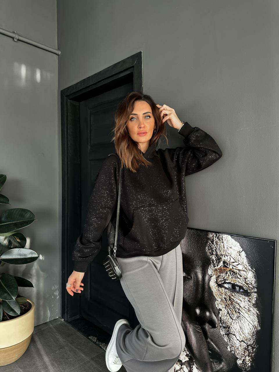 Siyah Simli Kapşonlu Sweatshirt