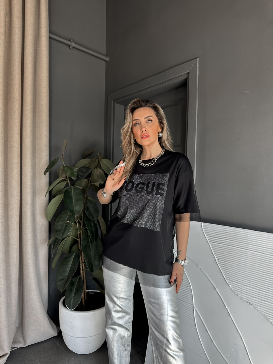 Siyah Vogue Simli Tüllü Tshirt