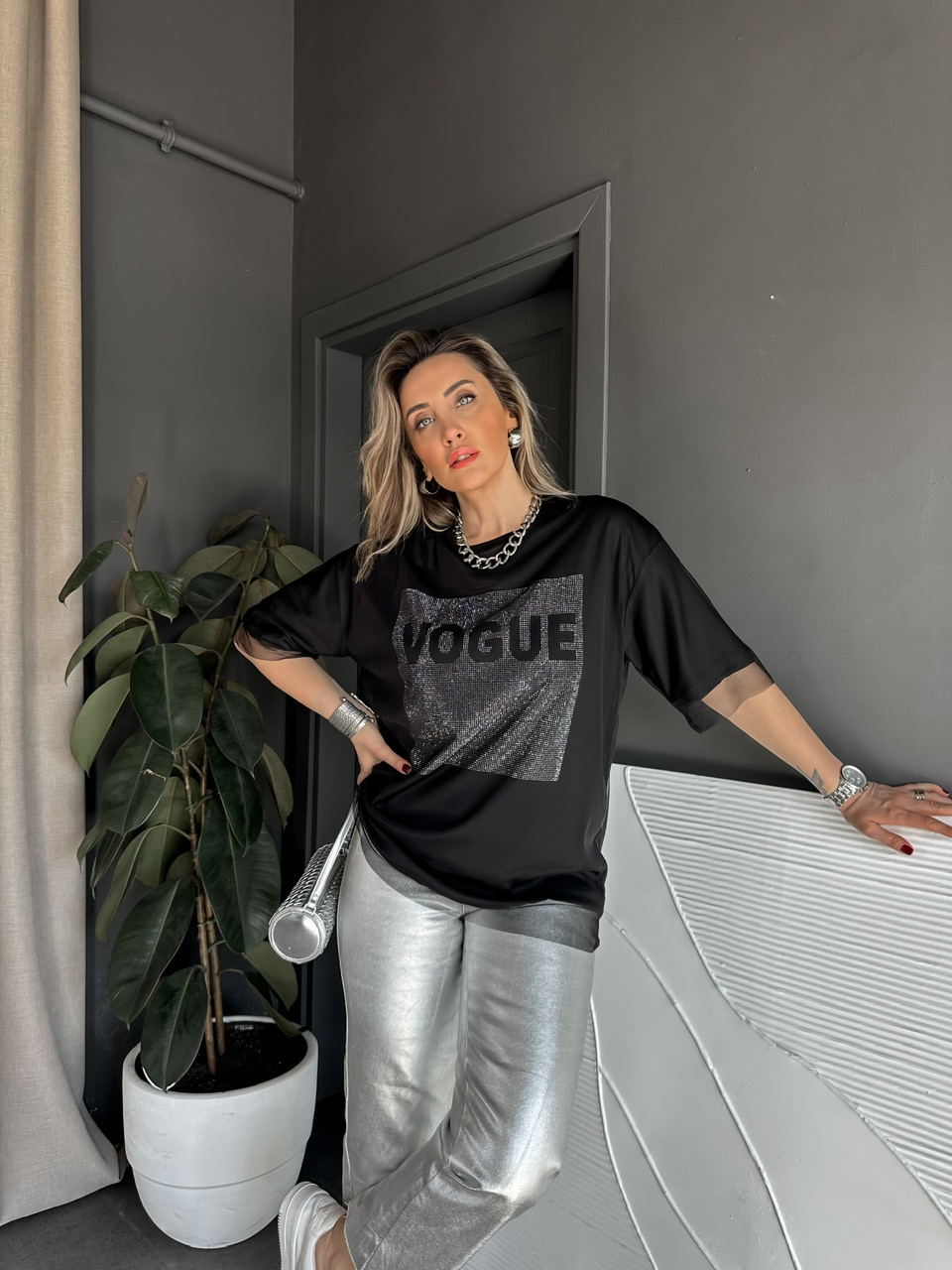 Siyah Vogue Simli Tüllü Tshirt