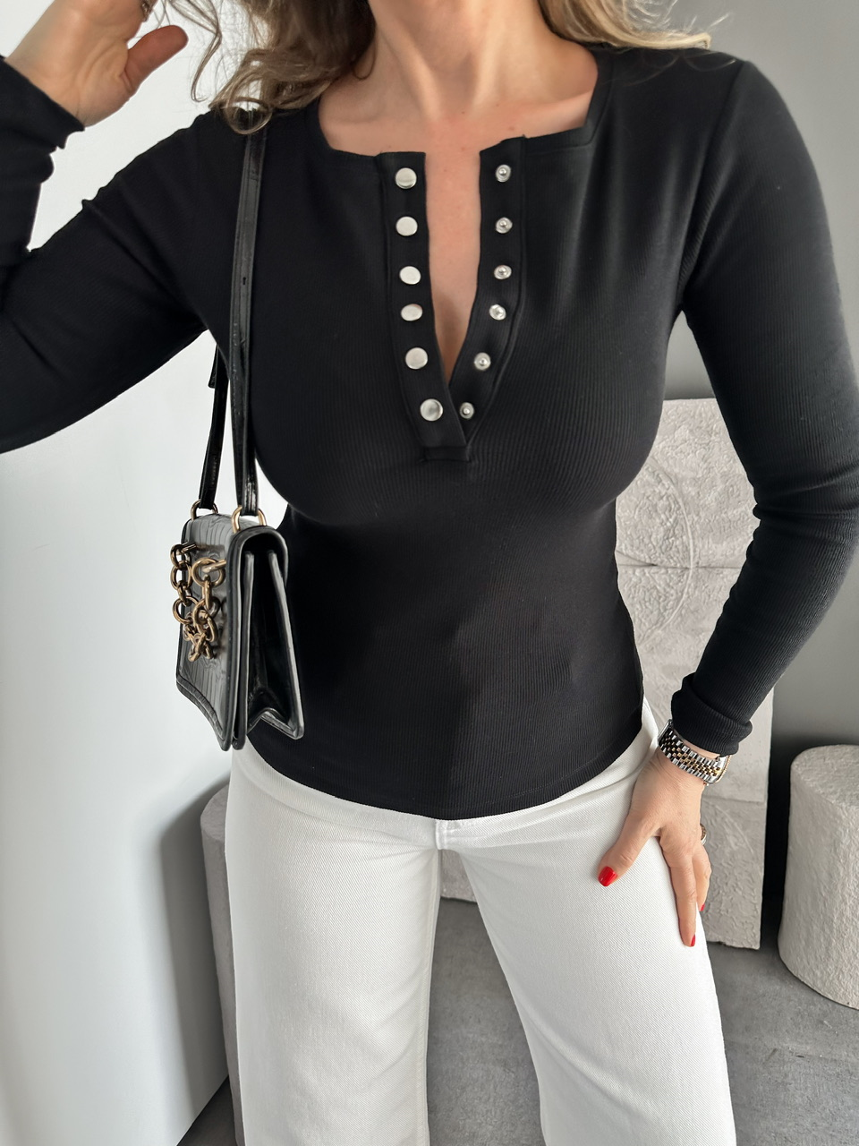 Siyah Yakası Çıtçıtlı Orijinal Fitilli Tshirt