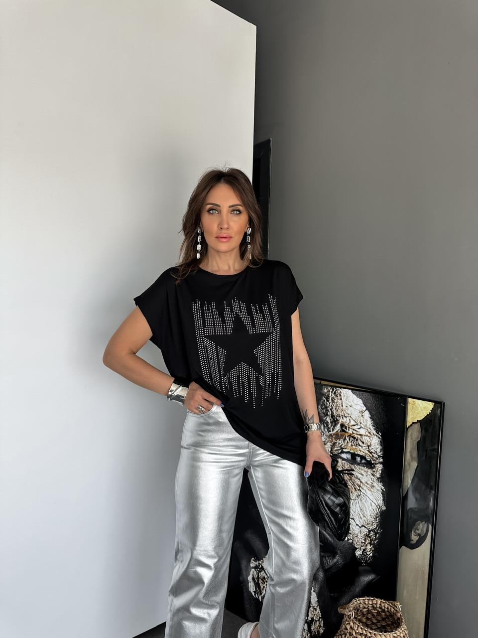 Siyah Yıldız İşlemeli Cotton Tshirt 