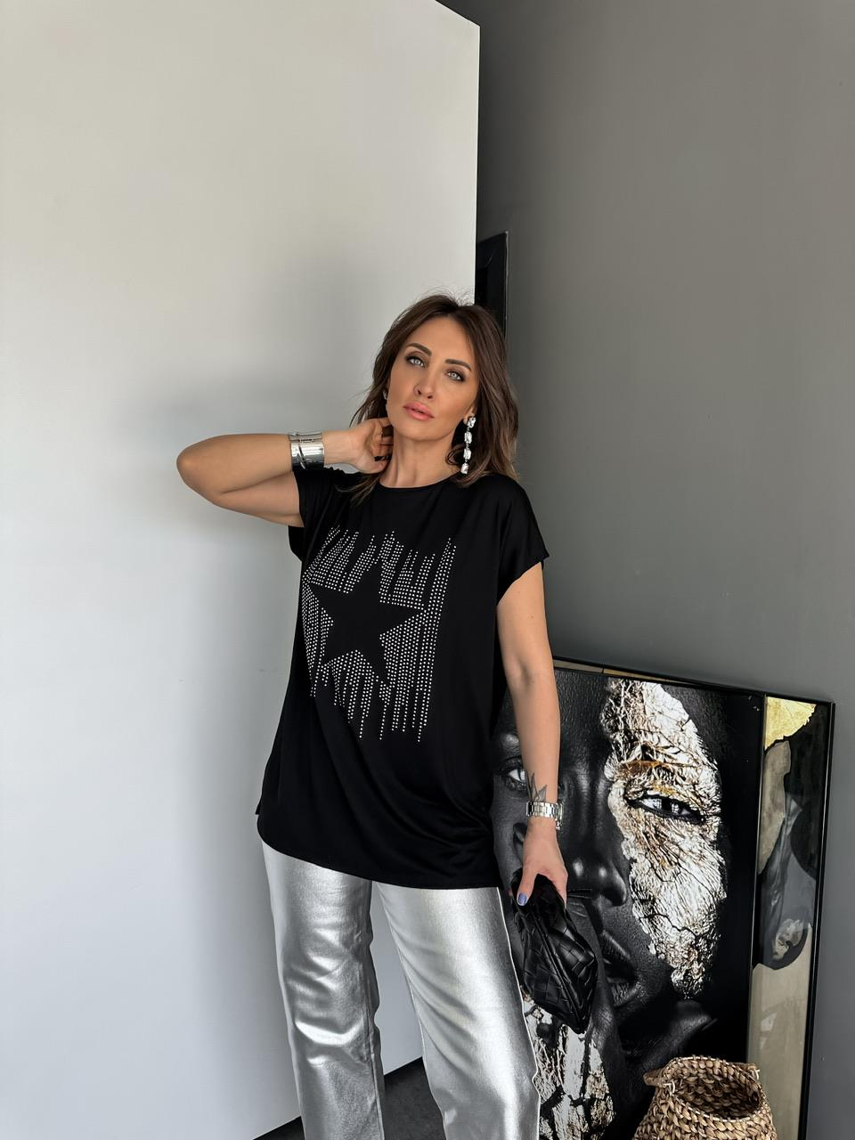 Siyah Yıldız İşlemeli Cotton Tshirt 