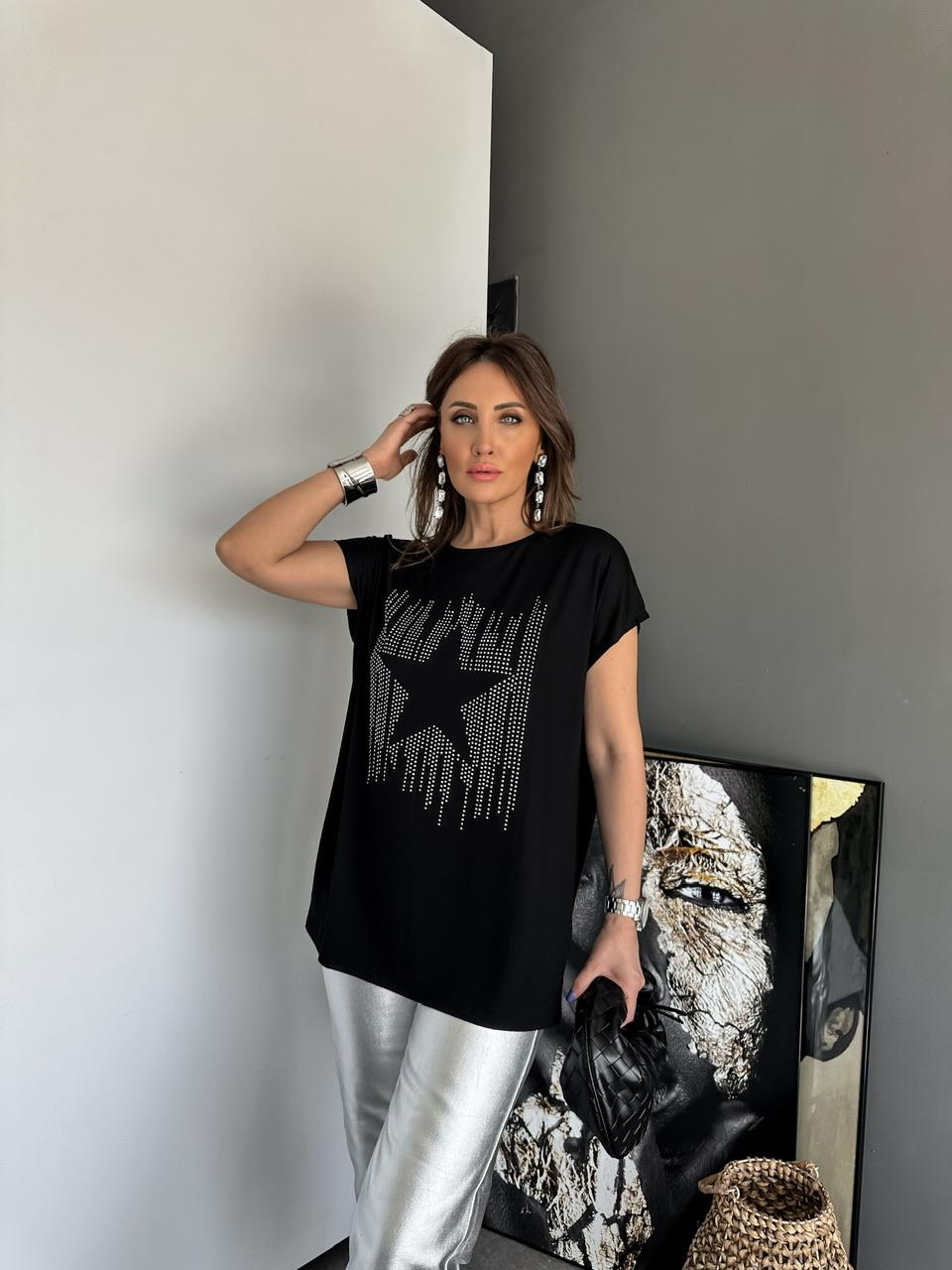 Siyah Yıldız İşlemeli Cotton Tshirt 
