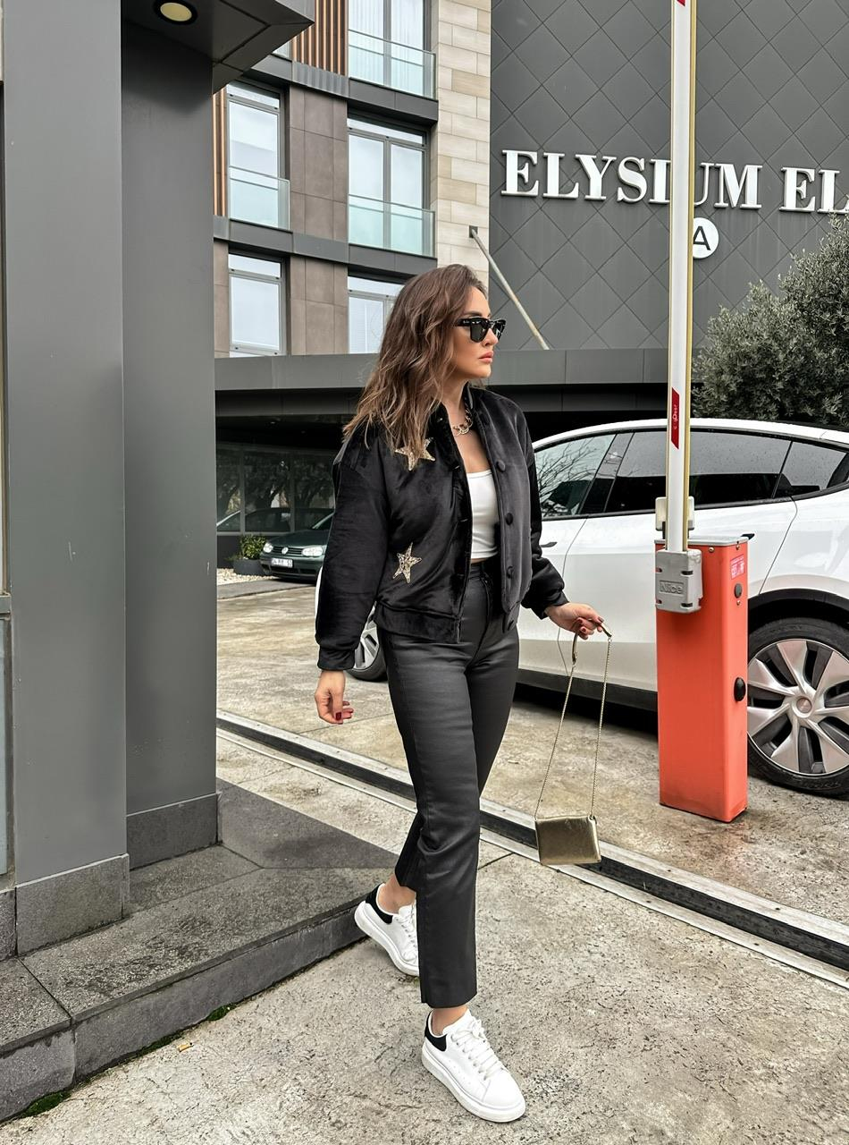 Siyah Yıldızlı Kadife Ceket